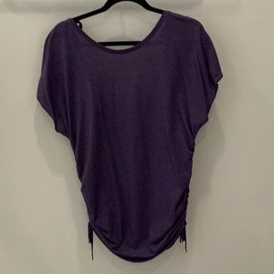 Lululemon women’s short sleeve shirt